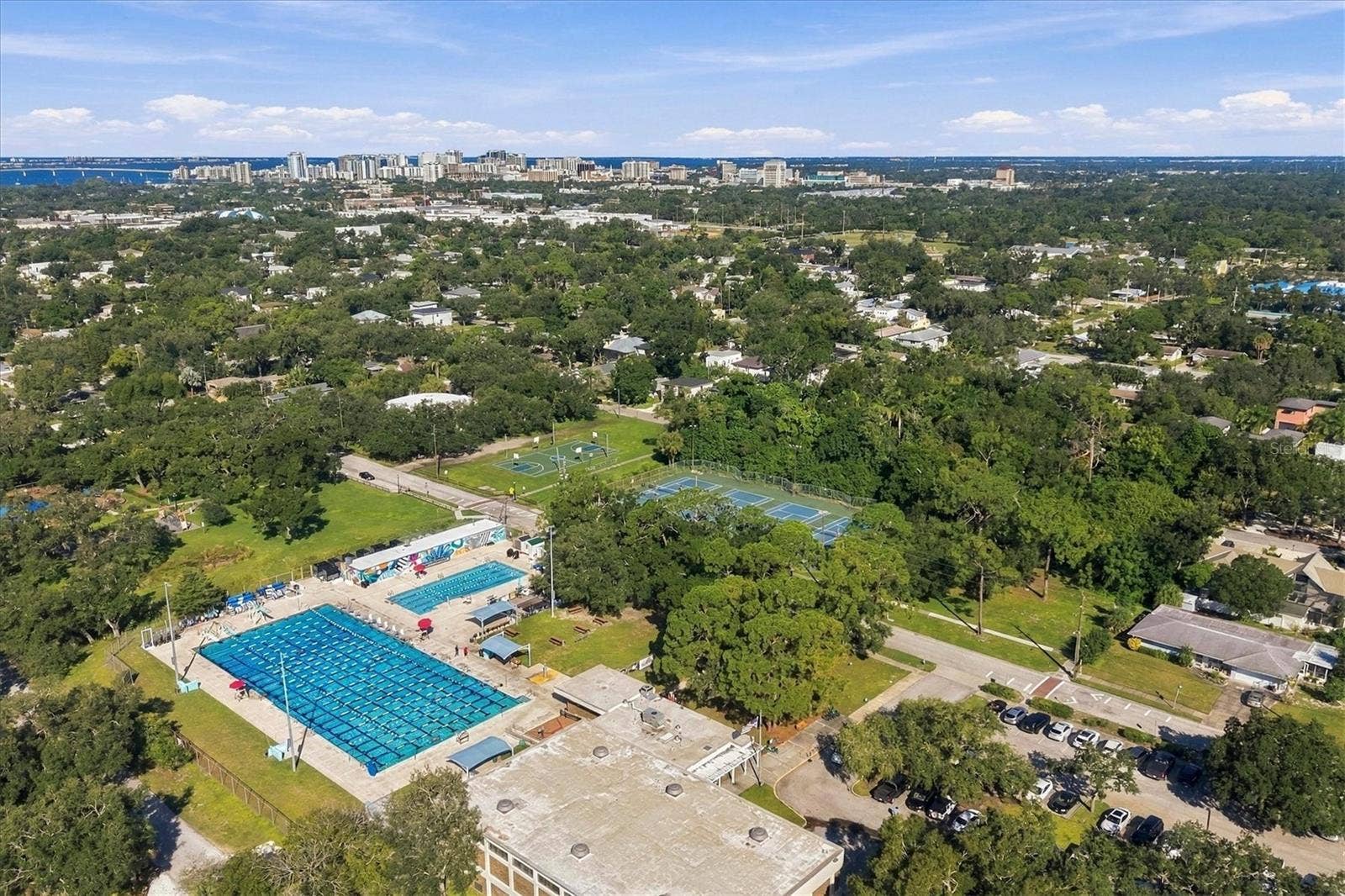 2557 TEMPLE STREET, Sarasota, FL 34239 2557 TEMPLE STREET, Sarasota, FL 34239