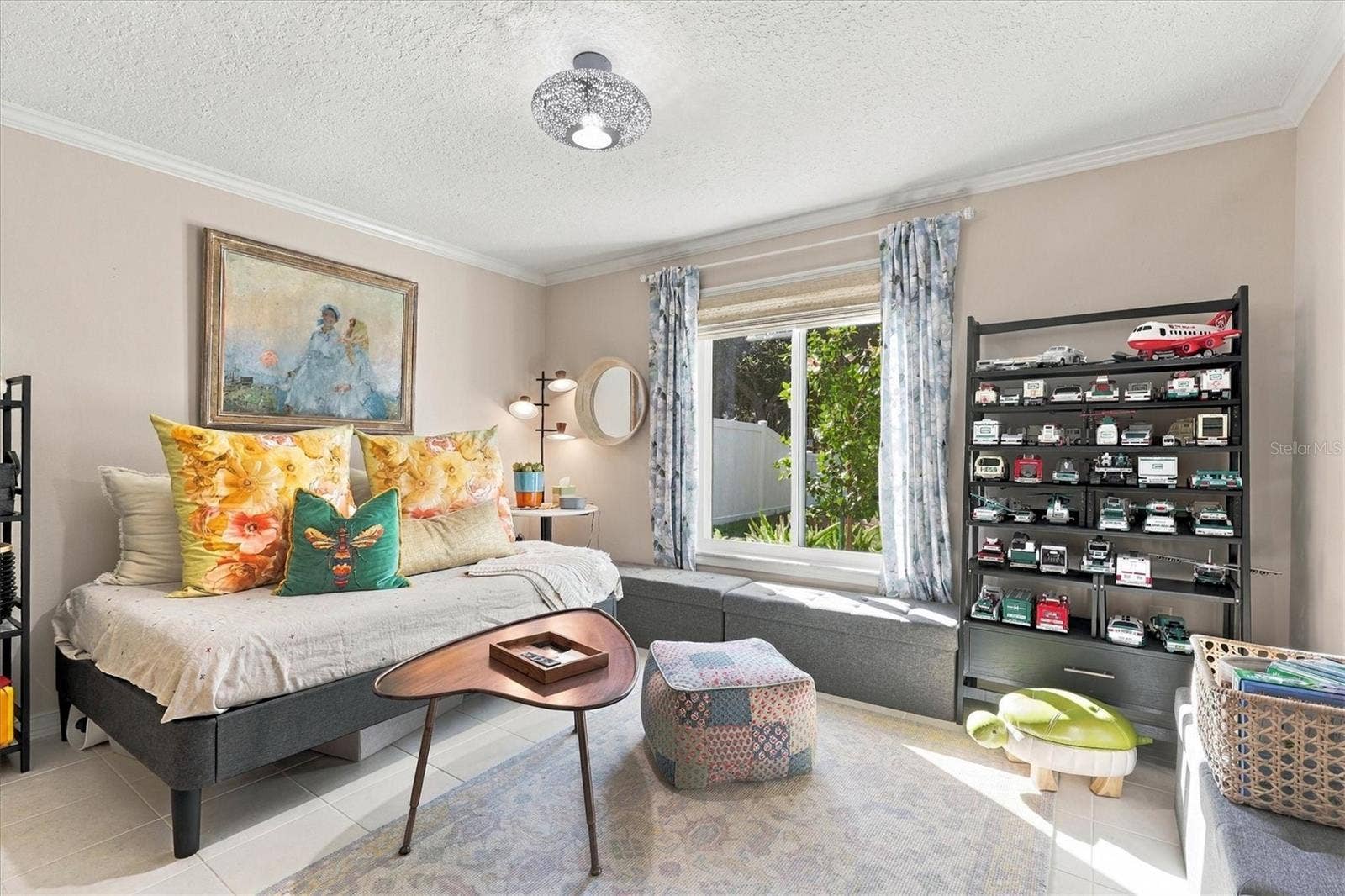 2557 TEMPLE STREET, Sarasota, FL 34239 2557 TEMPLE STREET, Sarasota, FL 34239