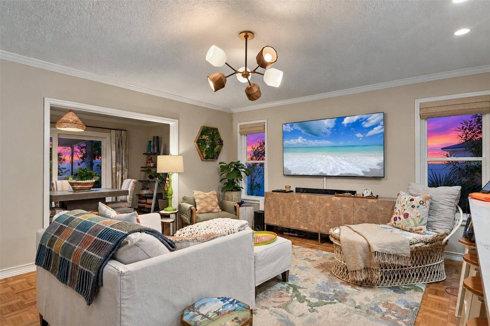 2557 TEMPLE STREET, Sarasota, FL 34239 2557 TEMPLE STREET, Sarasota, FL 34239