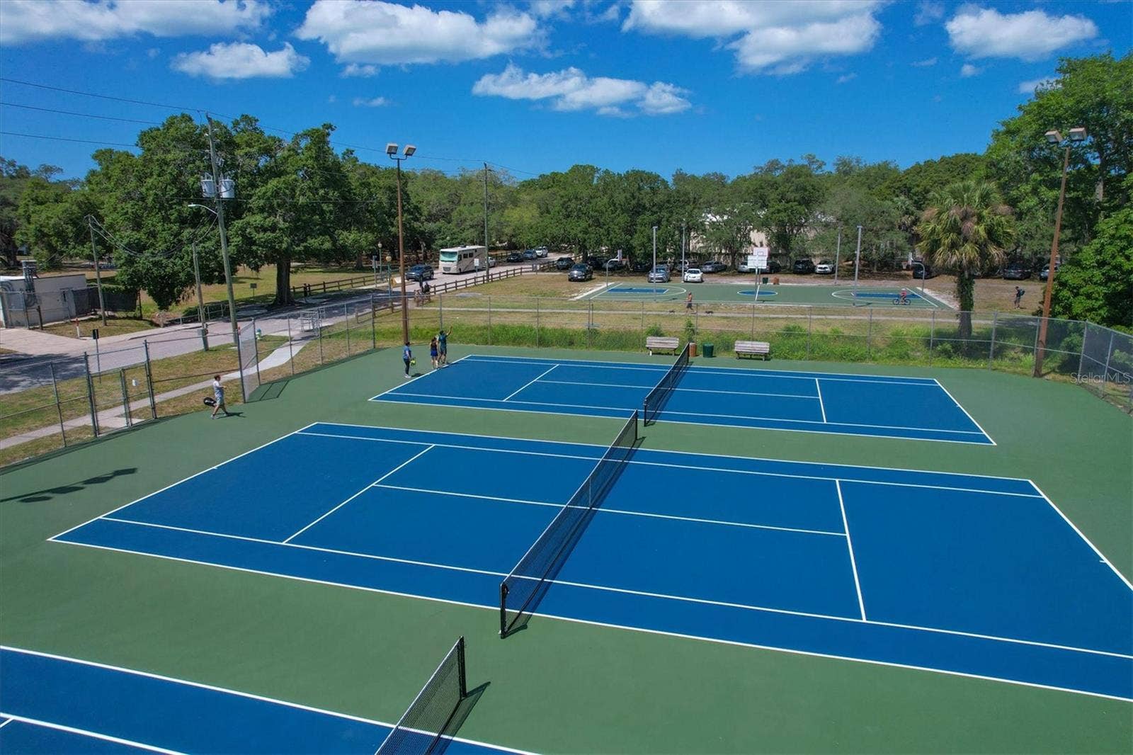 2557 TEMPLE STREET, Sarasota, FL 34239 2557 TEMPLE STREET, Sarasota, FL 34239