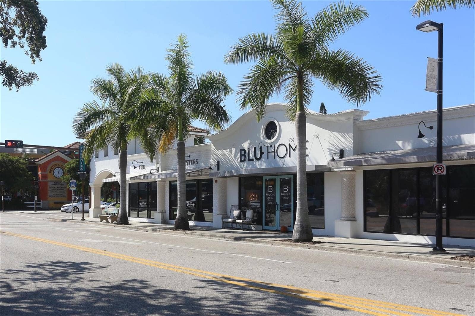 2557 TEMPLE STREET, Sarasota, FL 34239 2557 TEMPLE STREET, Sarasota, FL 34239