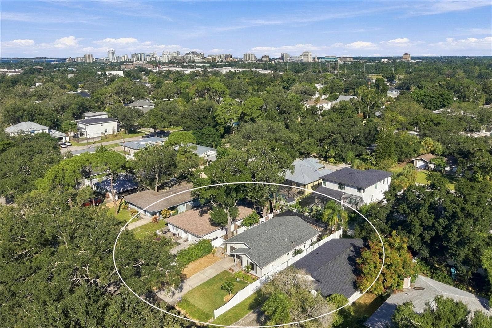 2557 TEMPLE STREET, Sarasota, FL 34239 2557 TEMPLE STREET, Sarasota, FL 34239