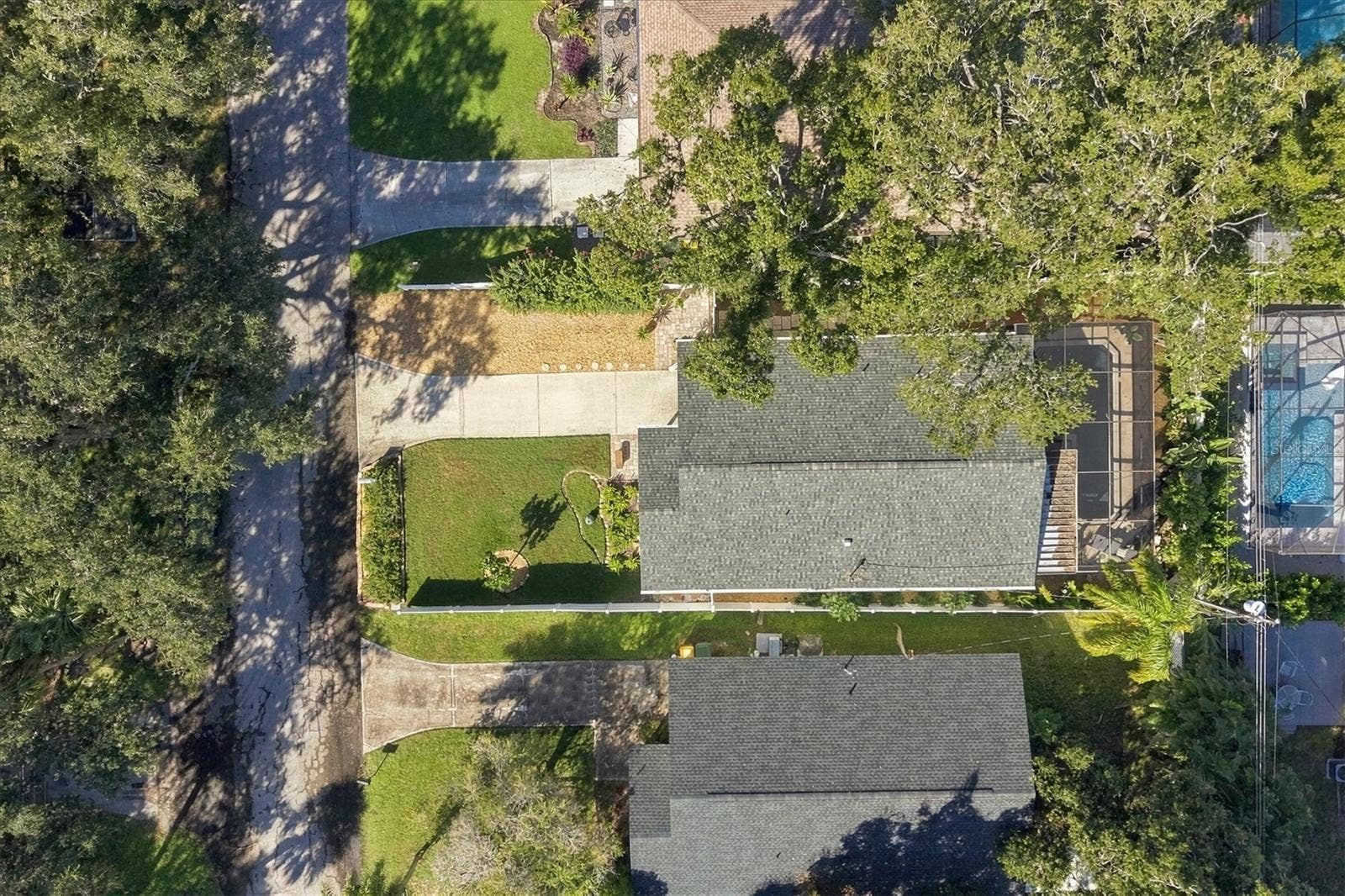 2557 TEMPLE STREET, Sarasota, FL 34239 2557 TEMPLE STREET, Sarasota, FL 34239