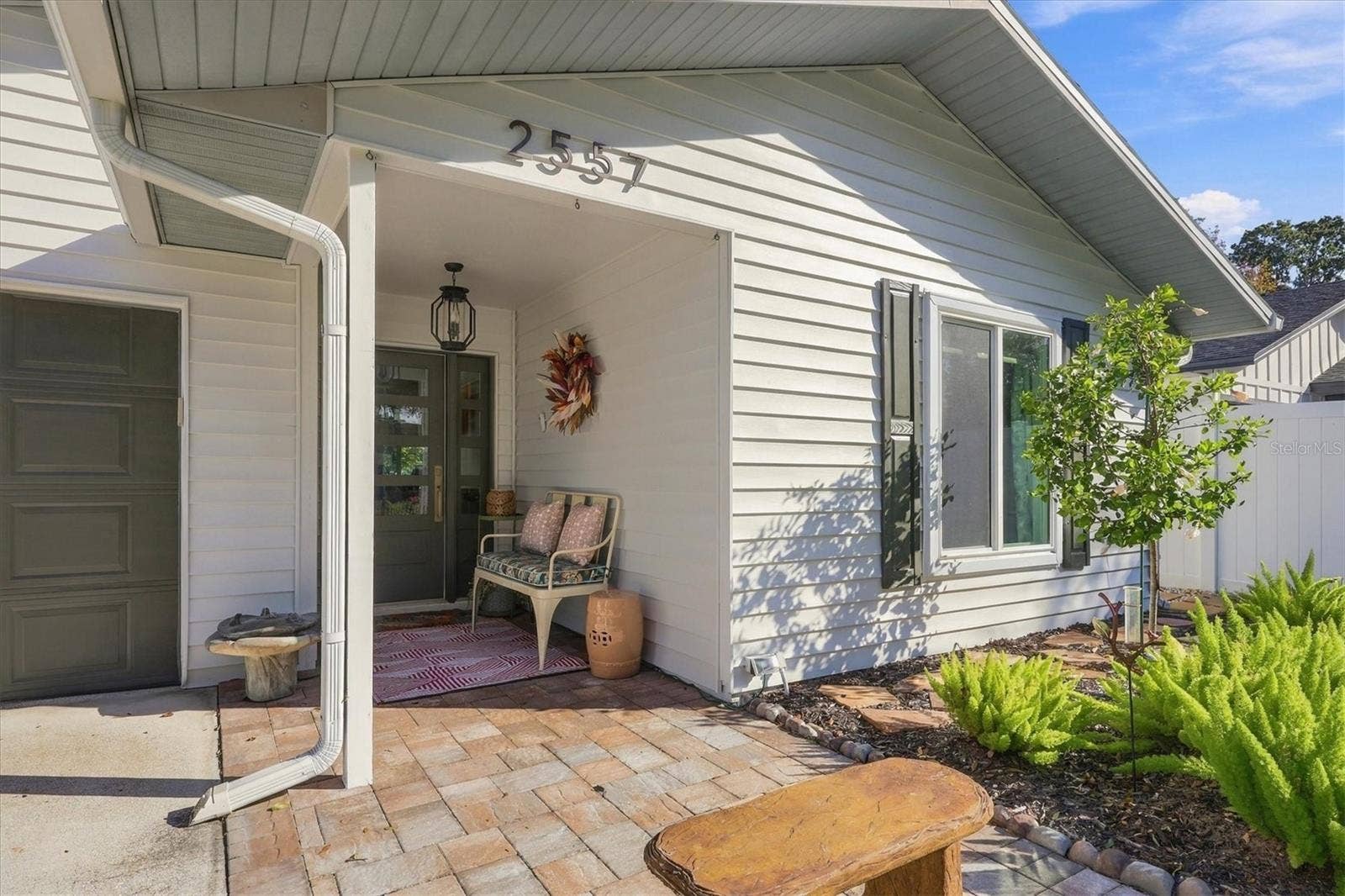 2557 TEMPLE STREET, Sarasota, FL 34239 2557 TEMPLE STREET, Sarasota, FL 34239