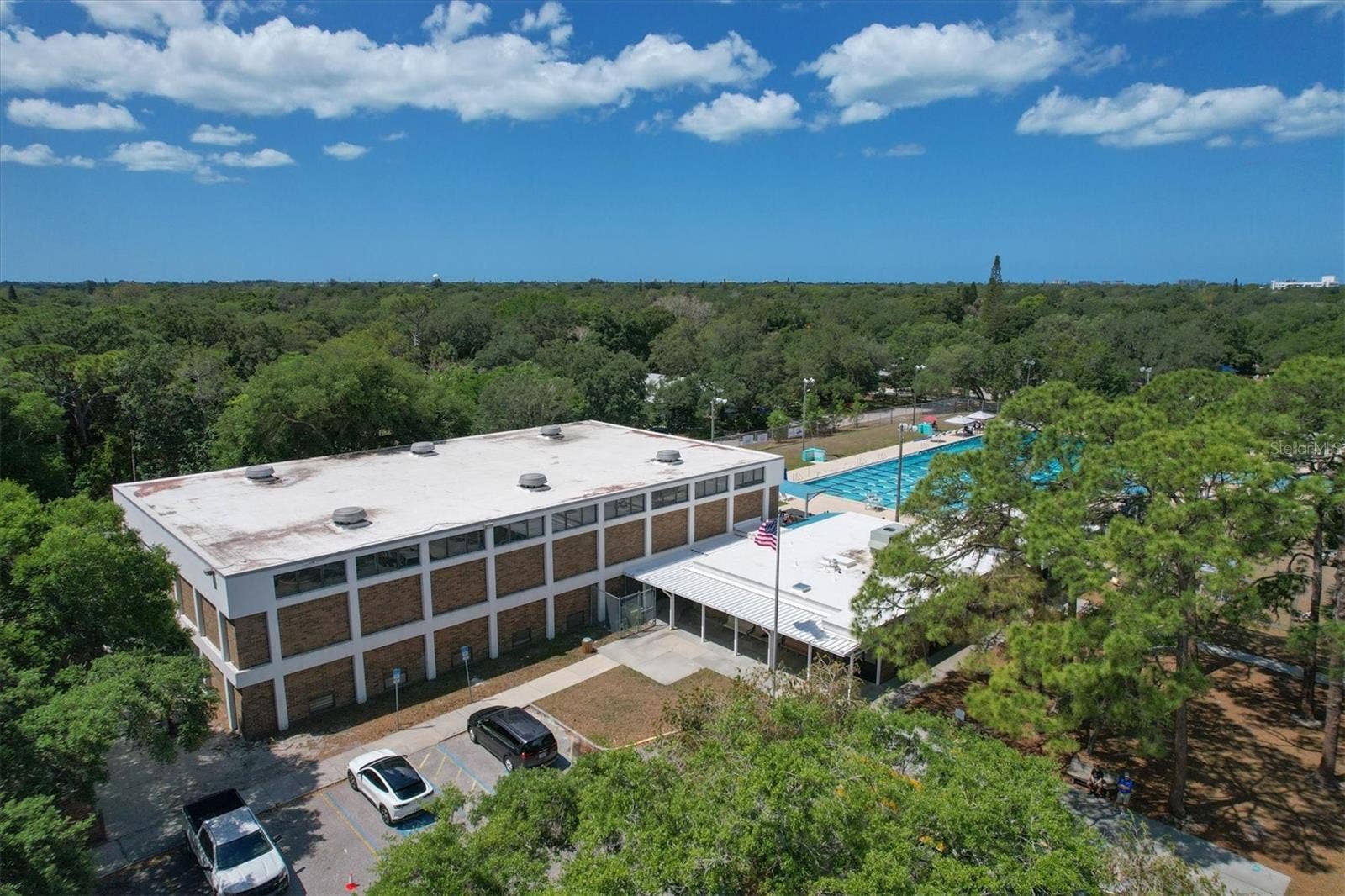 2557 TEMPLE STREET, Sarasota, FL 34239 2557 TEMPLE STREET, Sarasota, FL 34239