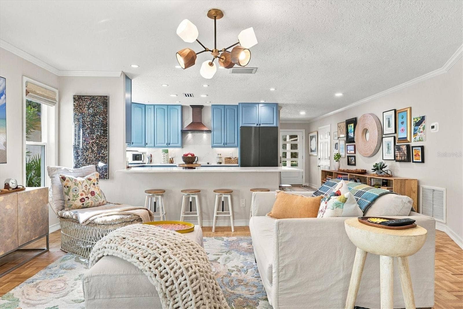 2557 TEMPLE STREET, Sarasota, FL 34239 2557 TEMPLE STREET, Sarasota, FL 34239