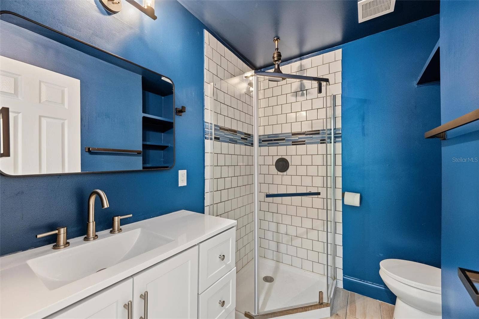 1815 12TH STREET S, St Petersburg, FL 33705 1815 12TH STREET S, St Petersburg, FL 33705