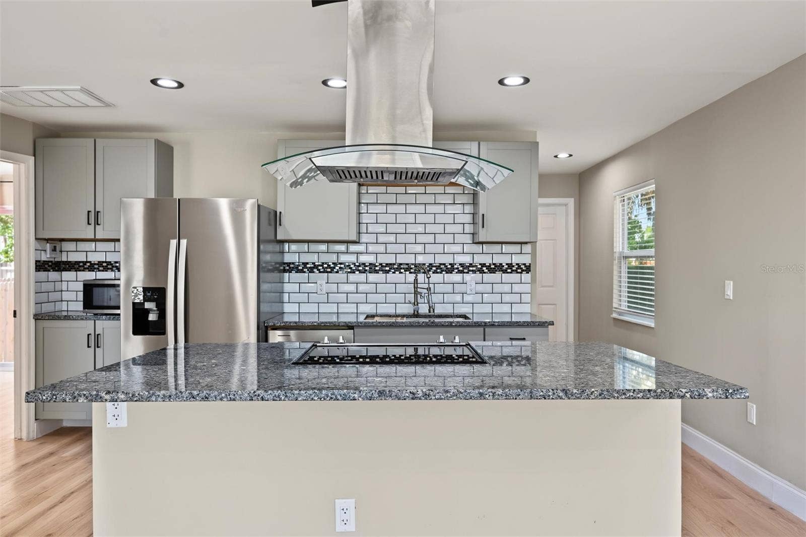1815 12TH STREET S, St Petersburg, FL 33705 1815 12TH STREET S, St Petersburg, FL 33705