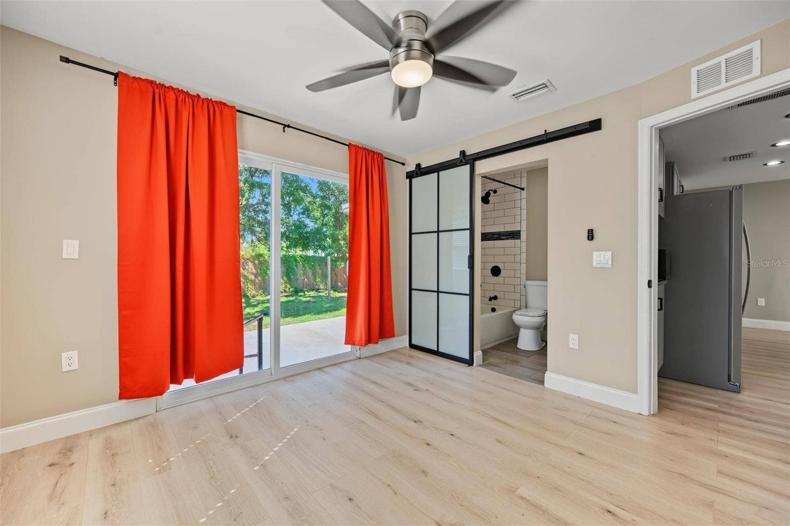 1815 12TH STREET S, St Petersburg, FL 33705 1815 12TH STREET S, St Petersburg, FL 33705