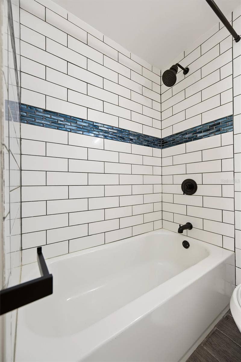 1815 12TH STREET S, St Petersburg, FL 33705 1815 12TH STREET S, St Petersburg, FL 33705
