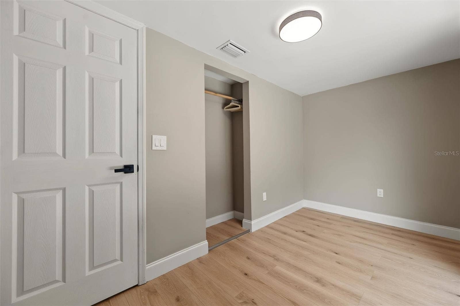 1815 12TH STREET S, St Petersburg, FL 33705 1815 12TH STREET S, St Petersburg, FL 33705