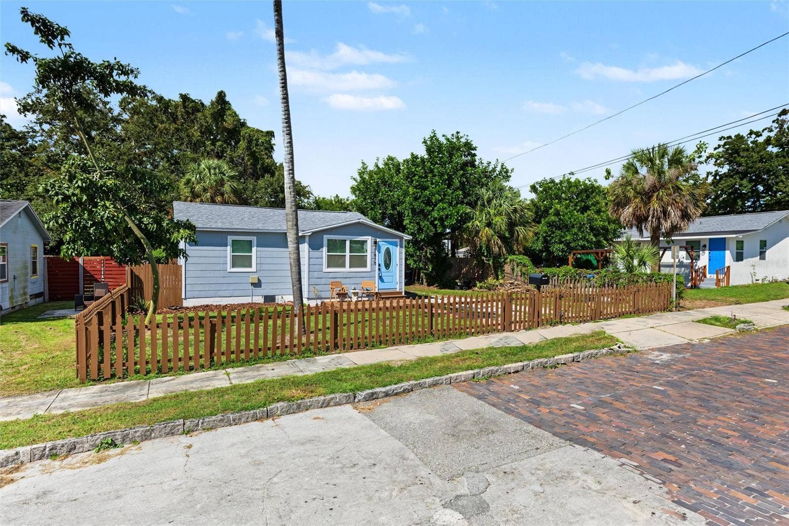 1815 12TH STREET S, St Petersburg, FL 33705 1815 12TH STREET S, St Petersburg, FL 33705