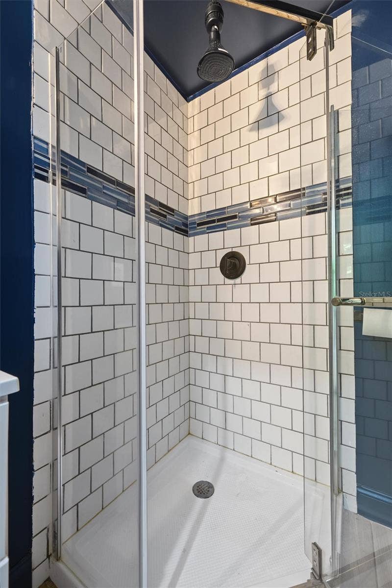 1815 12TH STREET S, St Petersburg, FL 33705 1815 12TH STREET S, St Petersburg, FL 33705