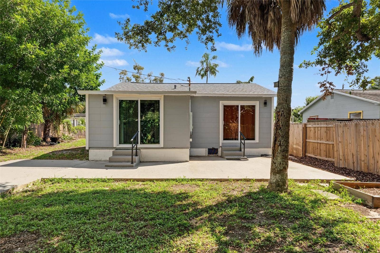 1815 12TH STREET S, St Petersburg, FL 33705 1815 12TH STREET S, St Petersburg, FL 33705