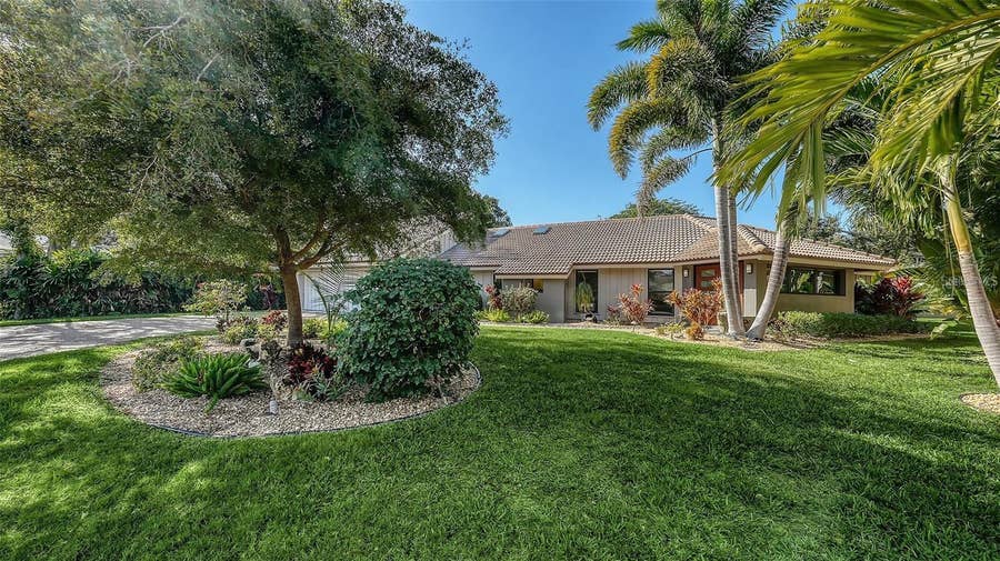 Property photo for 4612 PINE HARRIER DRIVE, Sarasota, FL