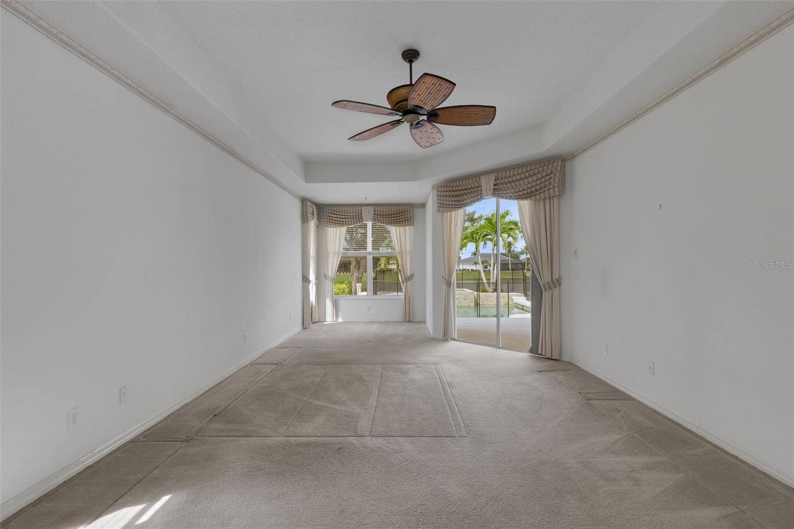 8339 BARTON FARMS BOULEVARD, Sarasota, FL 34240 primary bedroom