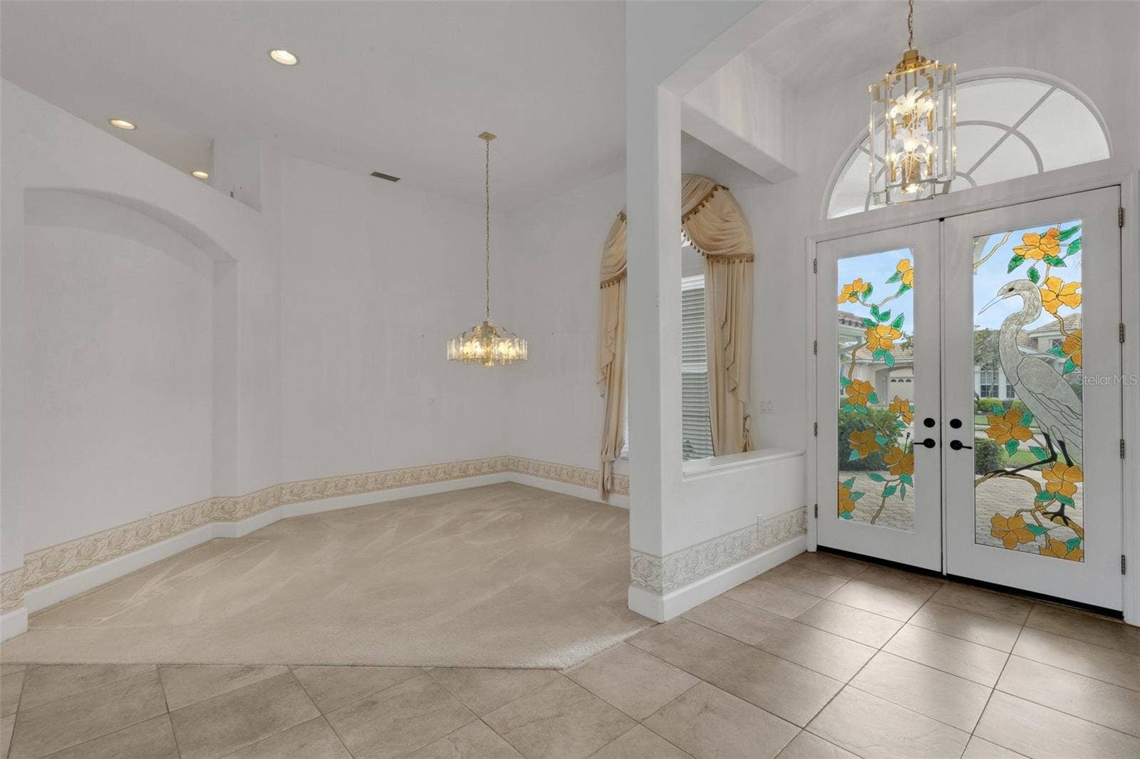 8339 BARTON FARMS BOULEVARD, Sarasota, FL 34240 entry way/dining room