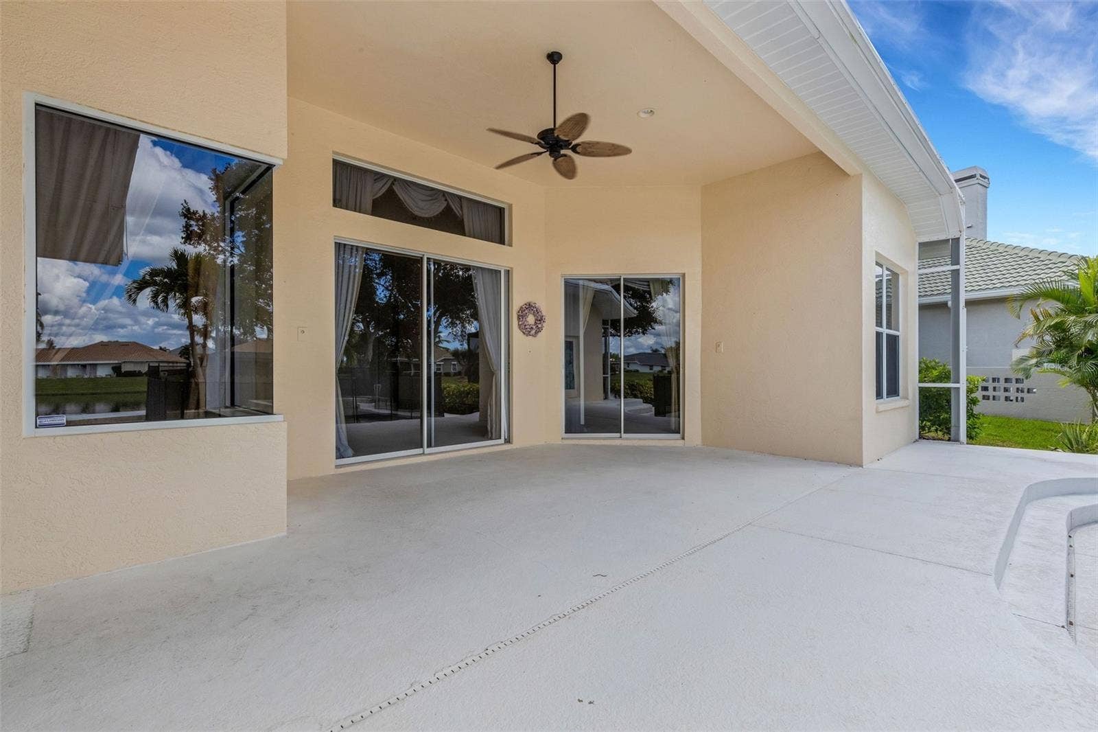8339 BARTON FARMS BOULEVARD, Sarasota, FL 34240 covered patio
