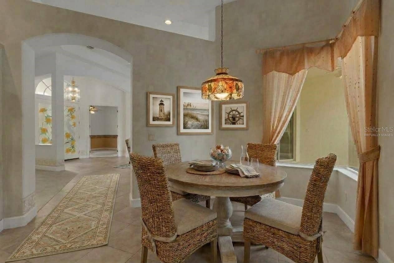8339 BARTON FARMS BOULEVARD, Sarasota, FL 34240 virtually staged/breakfast nook