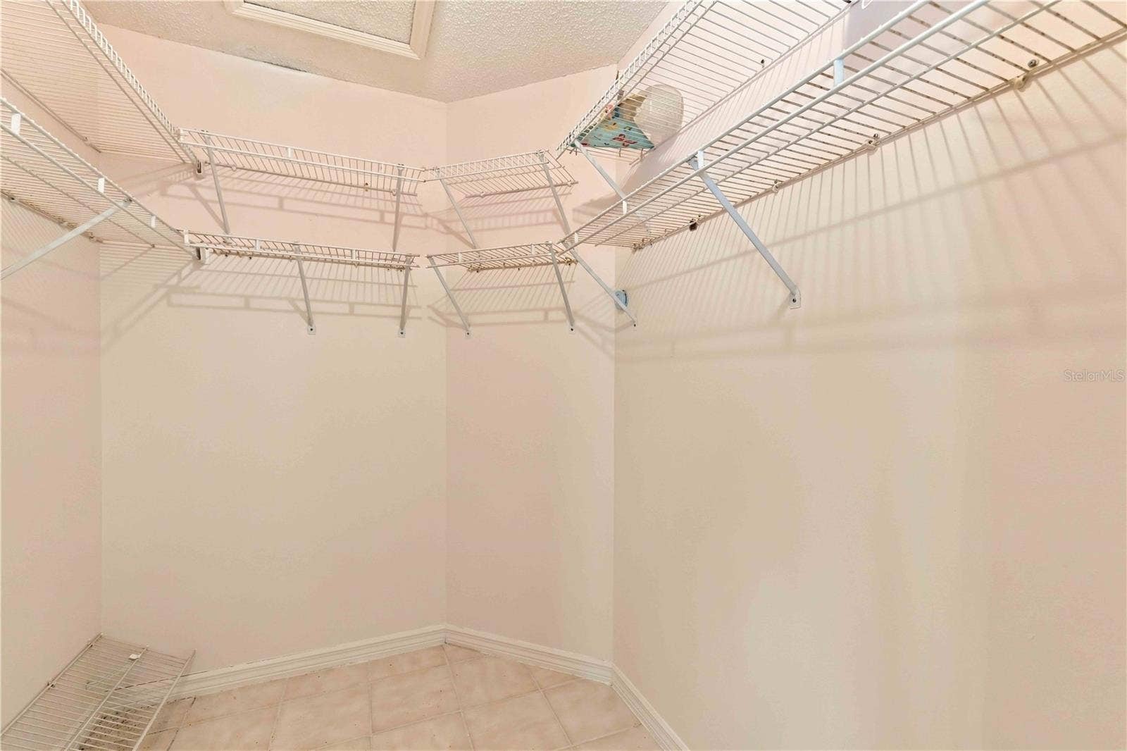 walk in closet