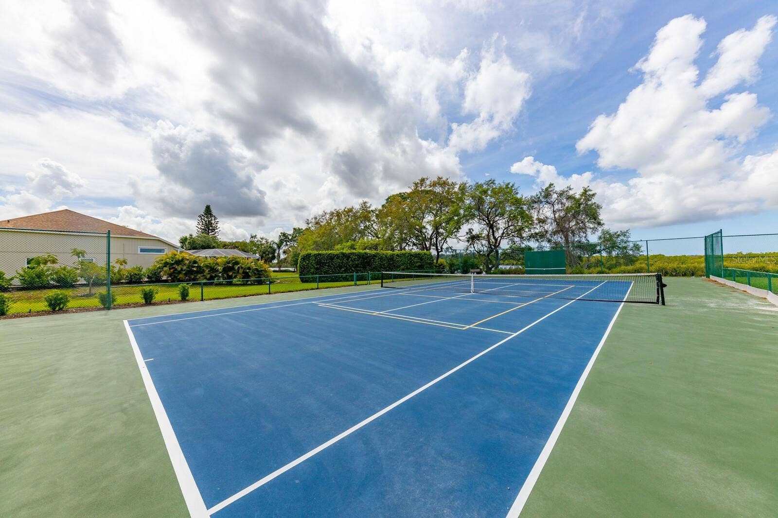 1009 45TH STREET E, Bradenton, FL 34208 1009 45TH STREET E, Bradenton, FL 34208
