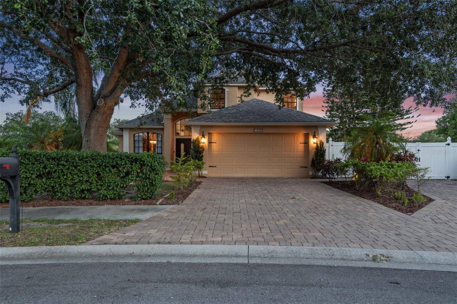 1009 45TH STREET E, Bradenton, FL 34208 1009 45TH STREET E, Bradenton, FL 34208