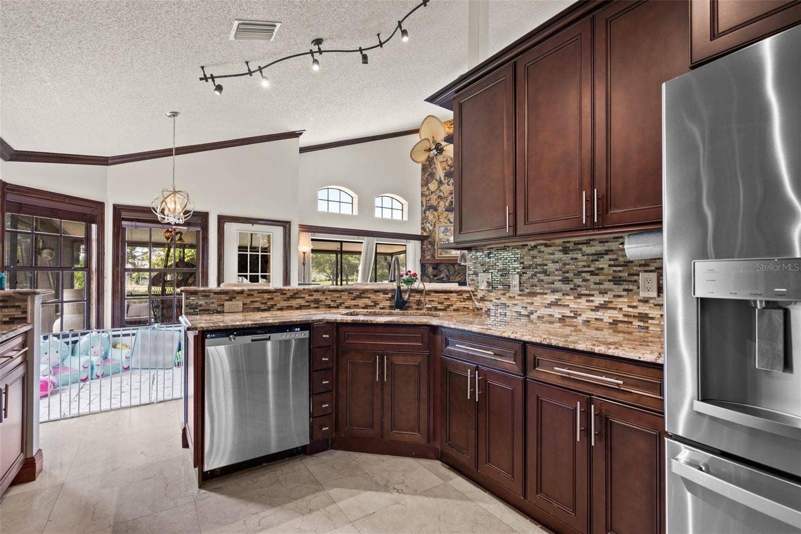 1009 45TH STREET E, Bradenton, FL 34208 1009 45TH STREET E, Bradenton, FL 34208