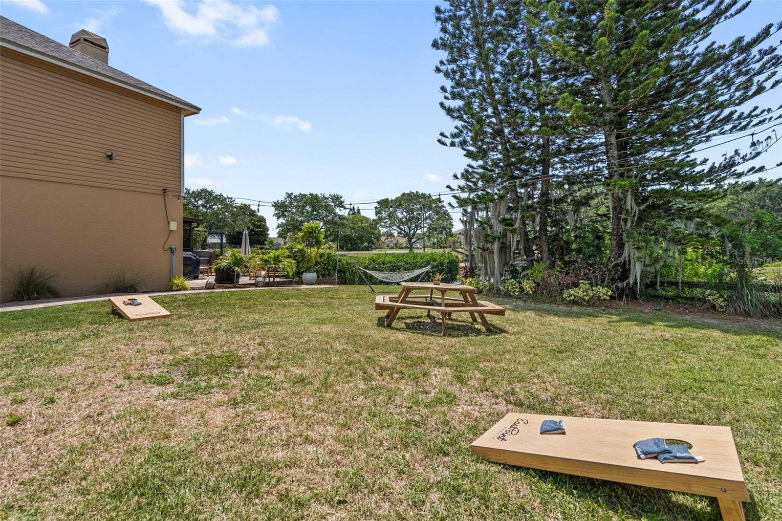 1009 45TH STREET E, Bradenton, FL 34208 1009 45TH STREET E, Bradenton, FL 34208