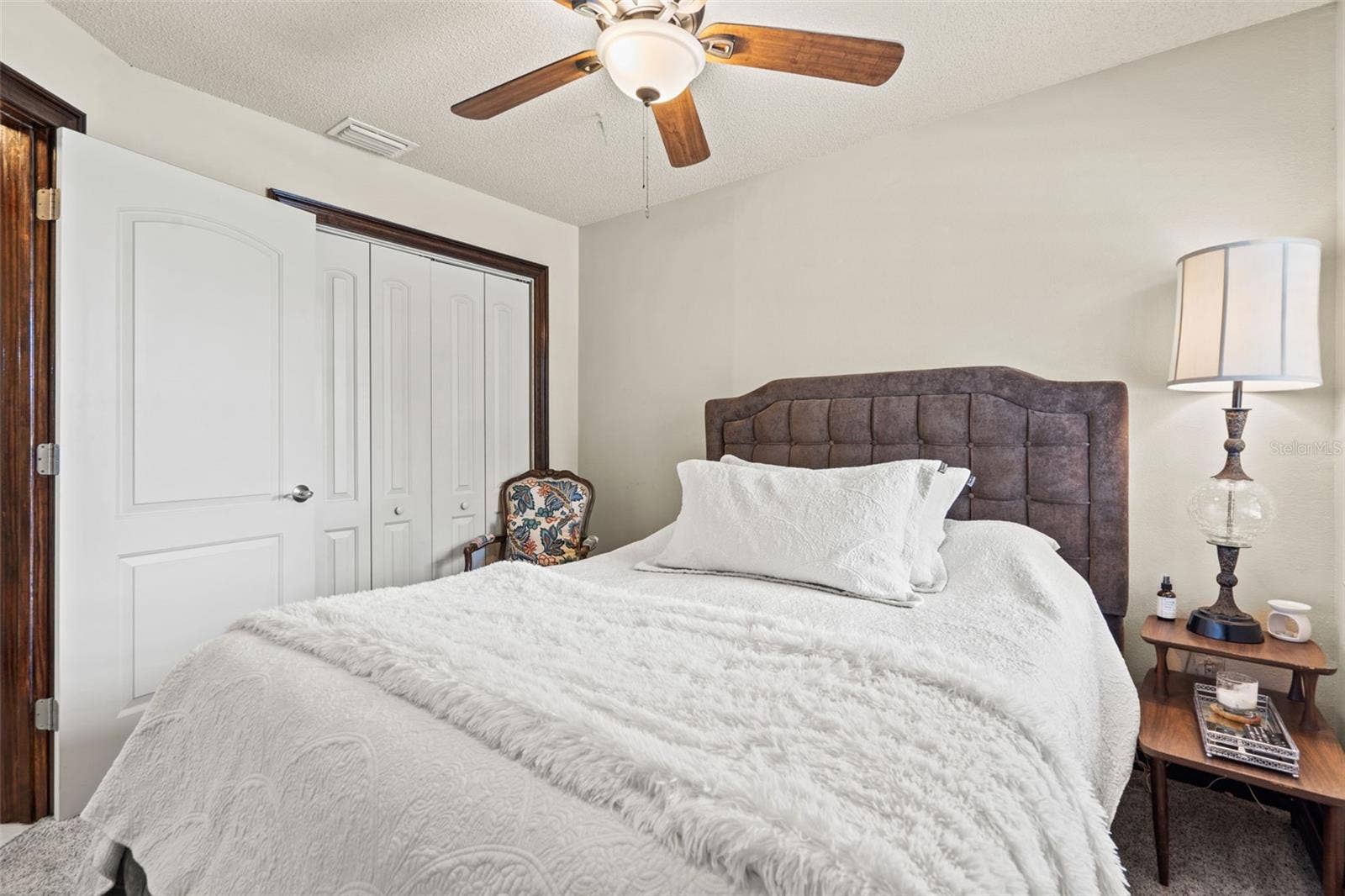 1009 45TH STREET E, Bradenton, FL 34208 1009 45TH STREET E, Bradenton, FL 34208