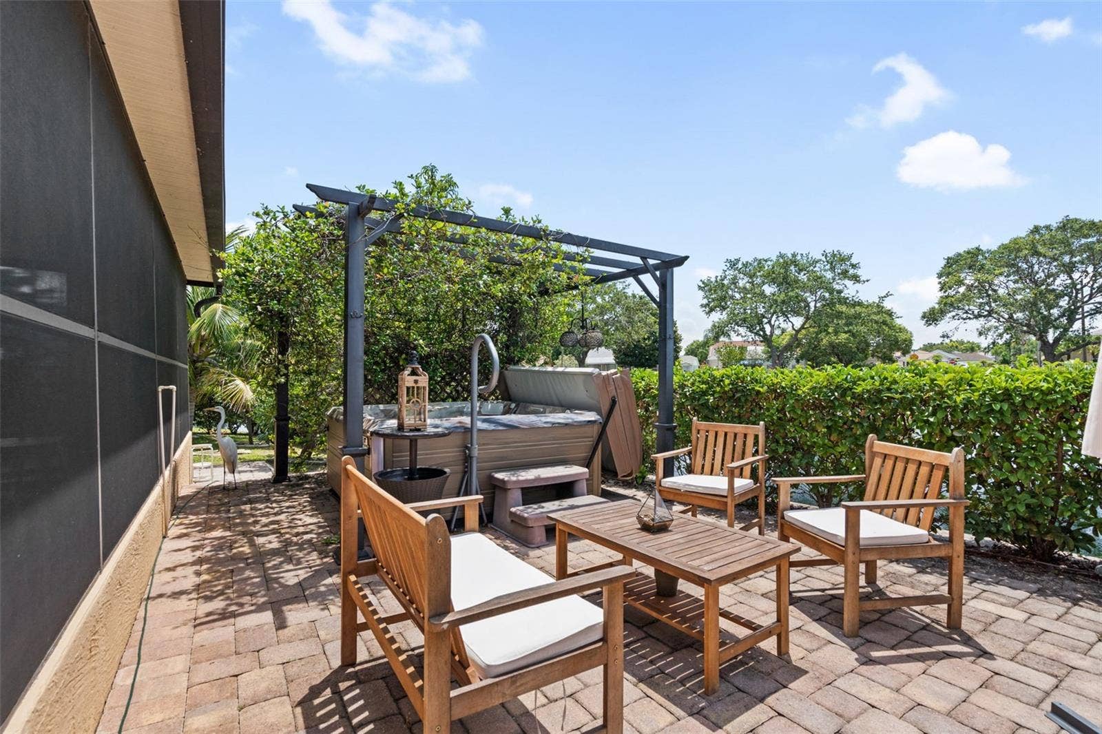 1009 45TH STREET E, Bradenton, FL 34208 1009 45TH STREET E, Bradenton, FL 34208