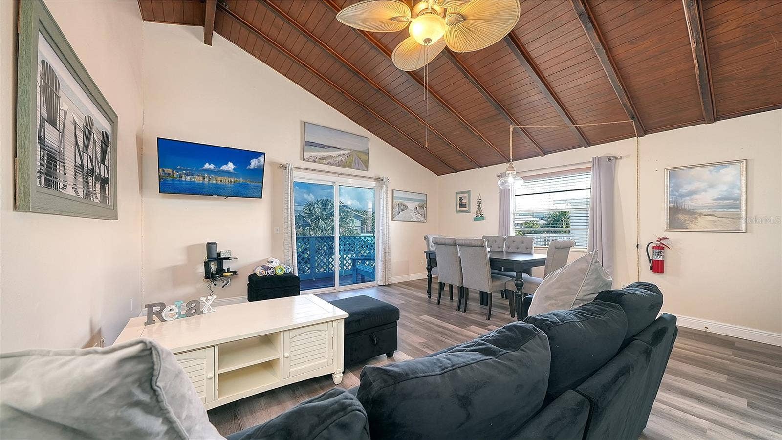 2514 AVENUE B, Bradenton Beach, FL 34217 Unit A, Living/Dining Room combination.