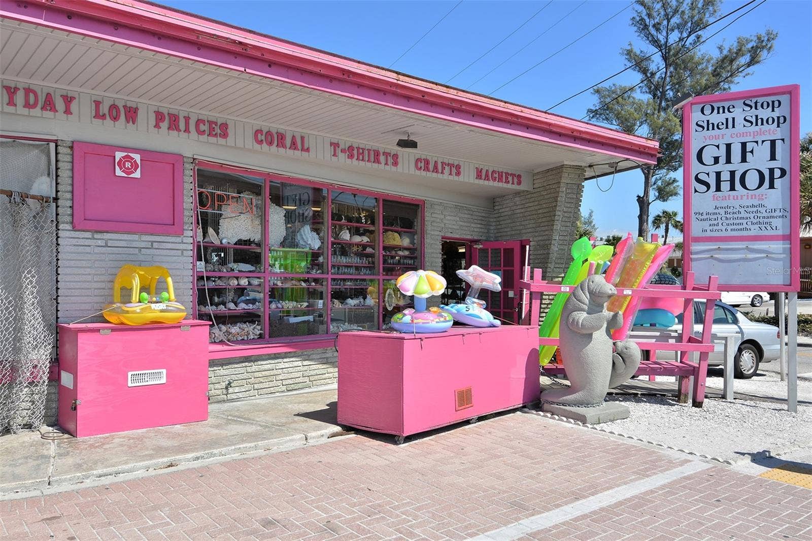 2514 AVENUE B, Bradenton Beach, FL 34217 Shopping close by.