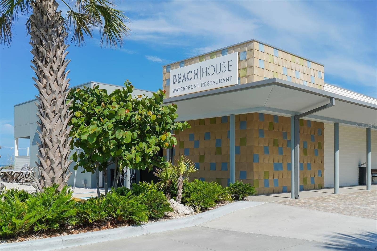 2514 AVENUE B, Bradenton Beach, FL 34217 Area restaurant close by - Beach House Restaurant.