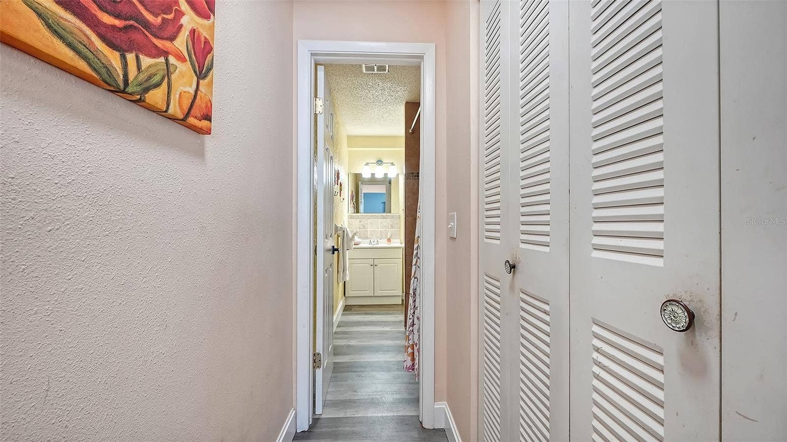 2514 AVENUE B, Bradenton Beach, FL 34217 Unit B, hallway from bedroom to bathroom.