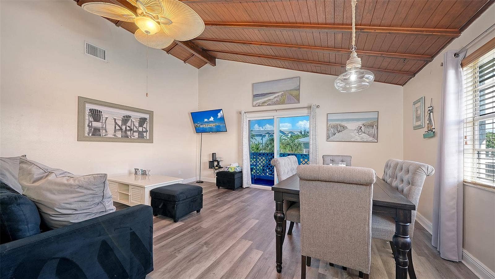 2514 AVENUE B, Bradenton Beach, FL 34217 Unit A, Living Room.