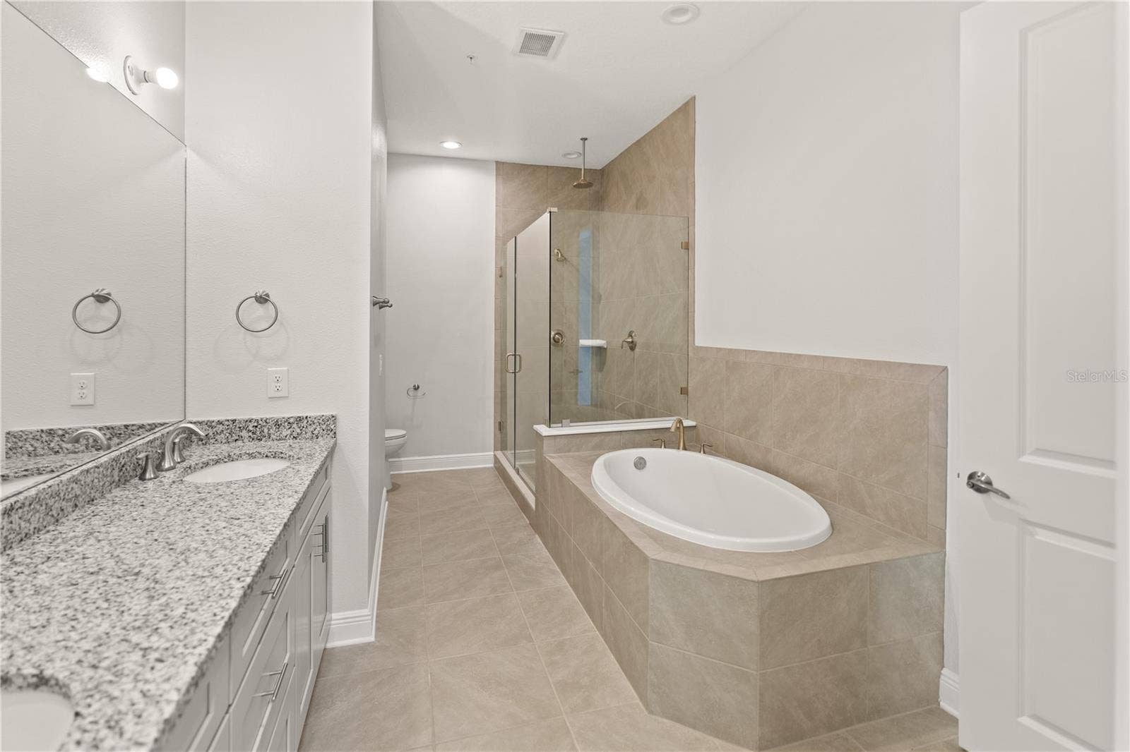 7611 34TH AVENUE W, #301, Bradenton, FL 34209 7611 34TH AVENUE W, #301, Bradenton, FL 34209