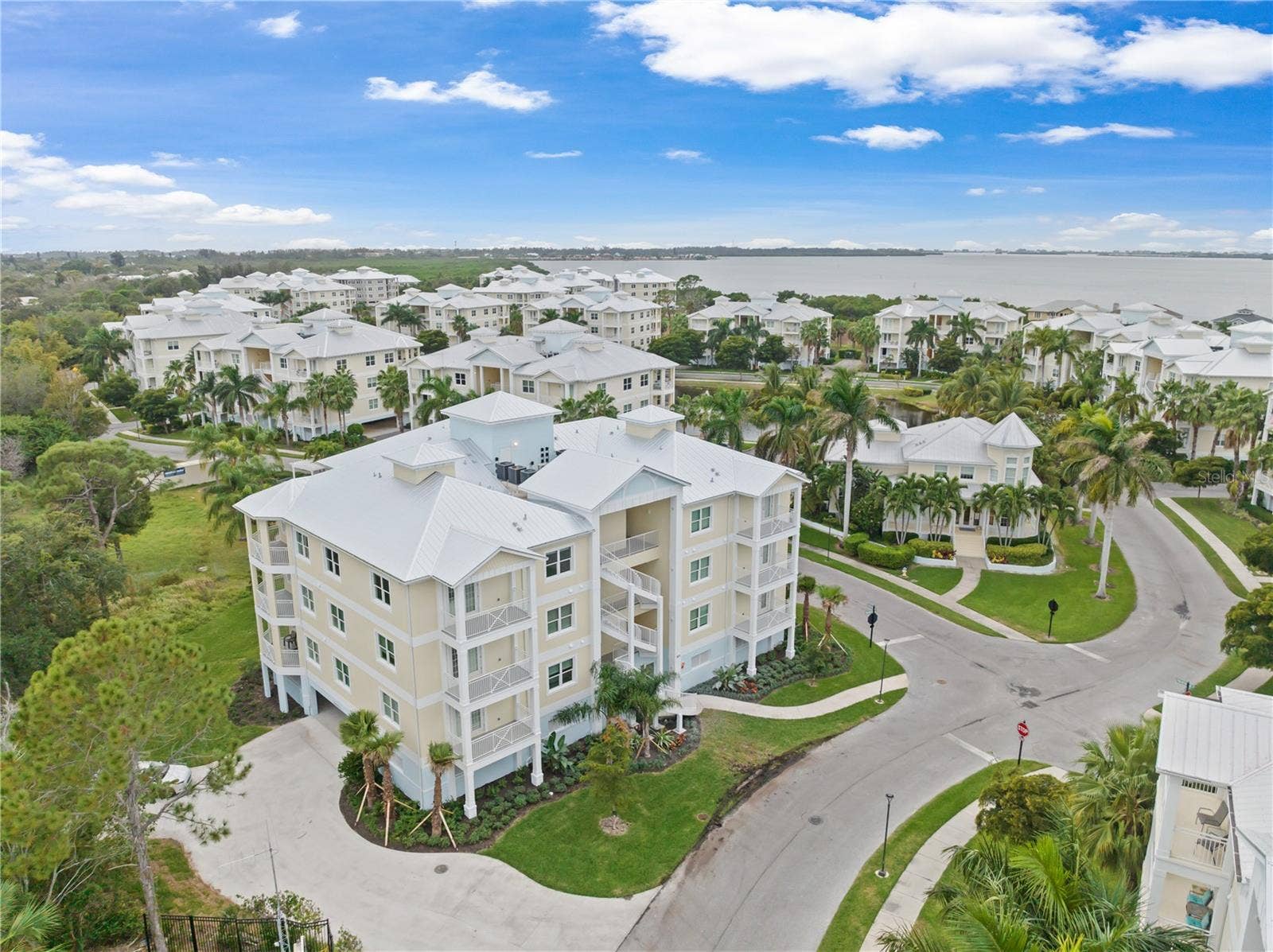 7611 34TH AVENUE W, #301, Bradenton, FL 34209 7611 34TH AVENUE W, #301, Bradenton, FL 34209