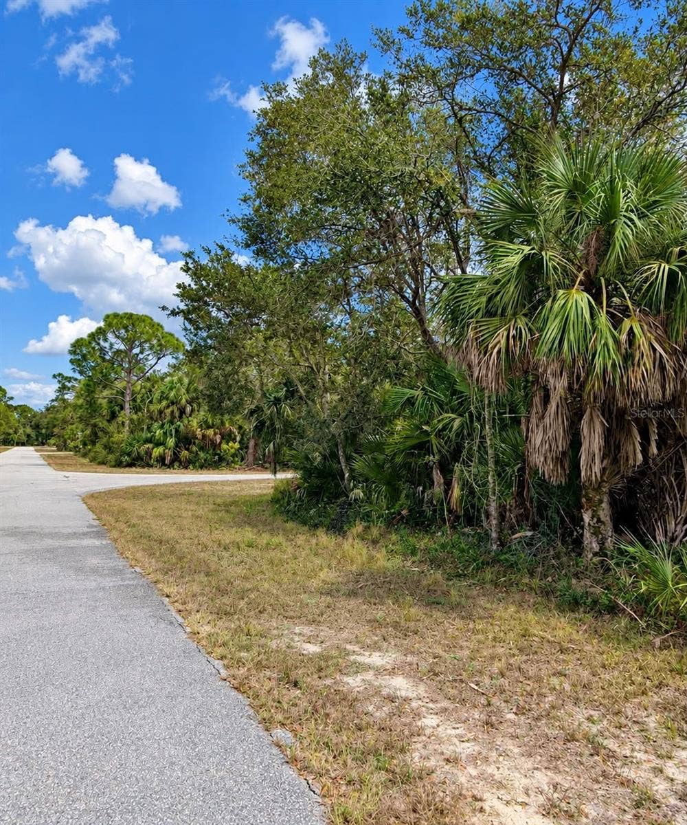 17117 GEOFFREY AVENUE, Port Charlotte, FL 33948 17117 GEOFFREY AVENUE, Port Charlotte, FL 33948