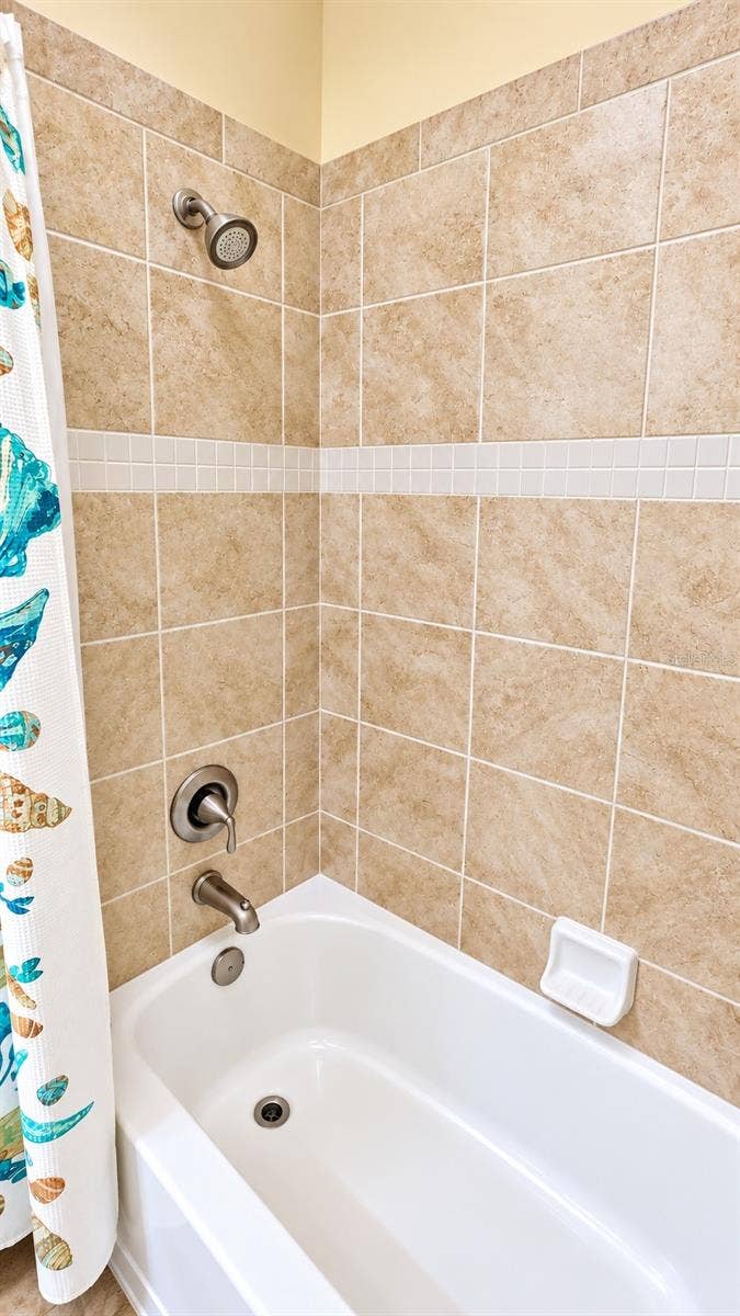 11455 BLACKFIN STREET, Venice, FL 34292 11455 BLACKFIN STREET, Venice, FL 34292