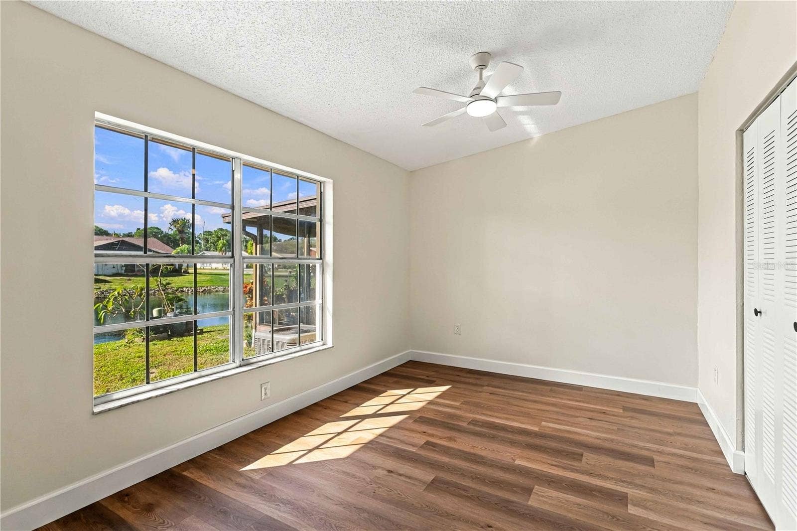 4006 41ST STREET W, Bradenton, FL 34205 4006 41ST STREET W, Bradenton, FL 34205