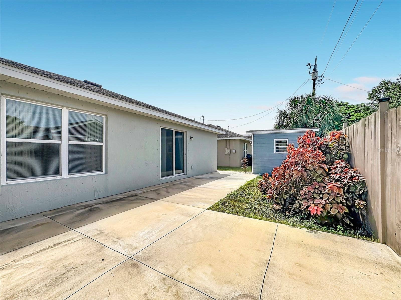 812 33RD STREET W, Bradenton, FL 34205 812 33RD STREET W, Bradenton, FL 34205