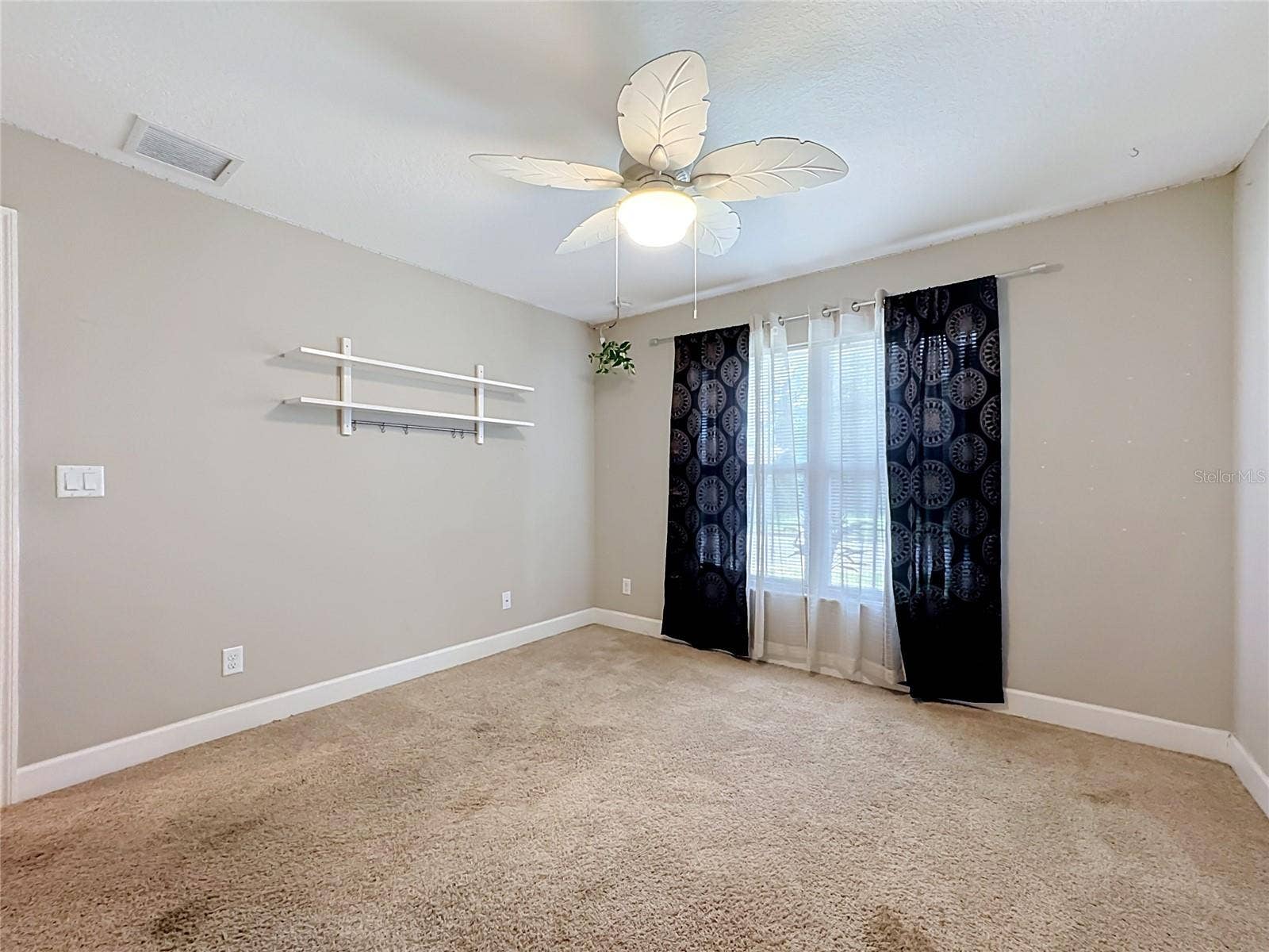 812 33RD STREET W, Bradenton, FL 34205 812 33RD STREET W, Bradenton, FL 34205