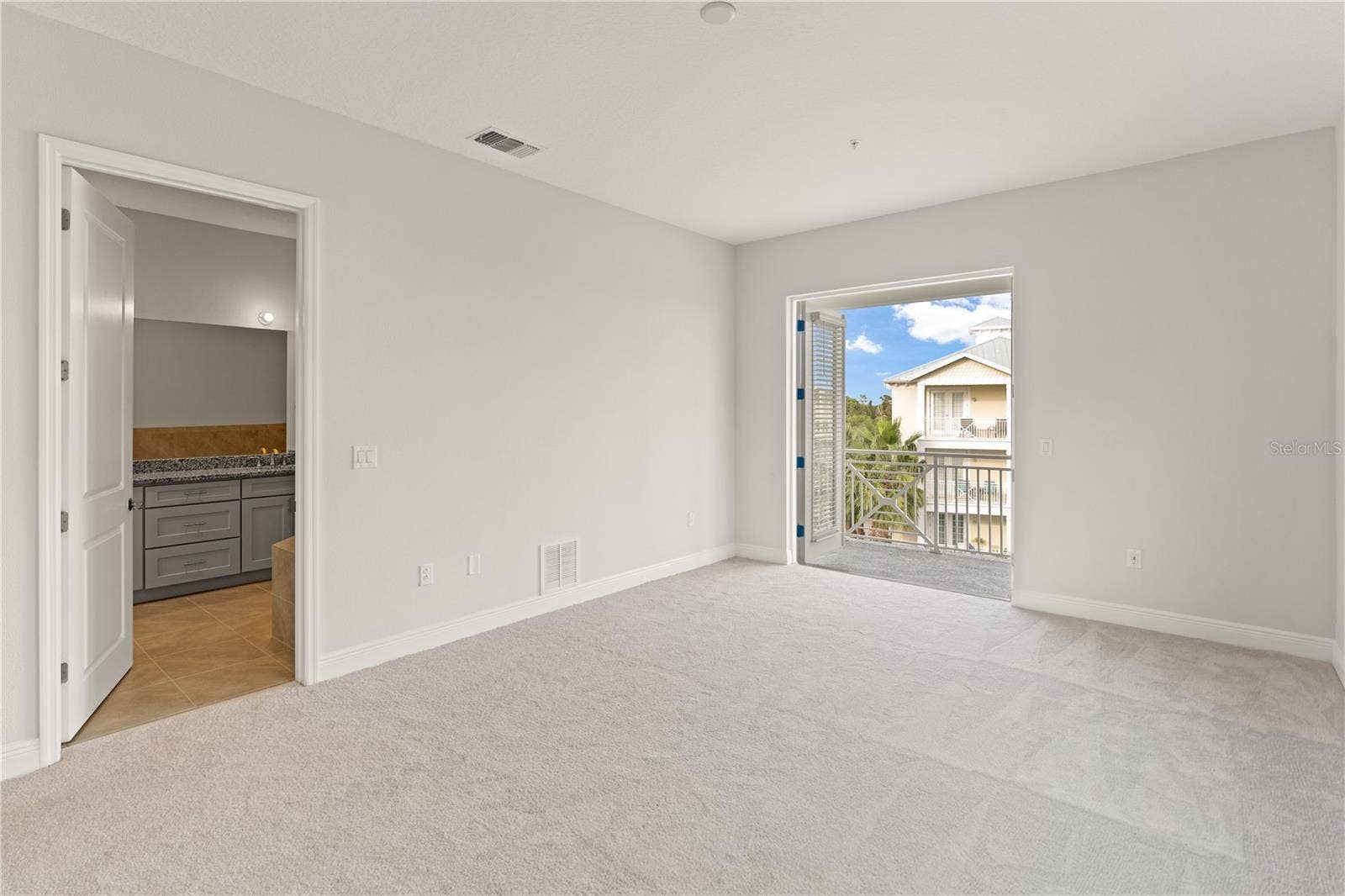 7611 34TH AVENUE W, #301, Bradenton, FL 34209