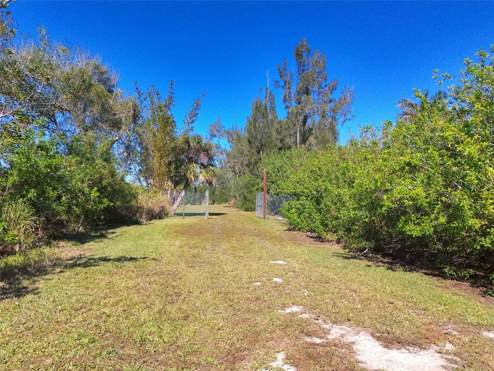 29530 SHELL CREEK COURT, Punta Gorda, FL 33982 29530 SHELL CREEK COURT, Punta Gorda, FL 33982