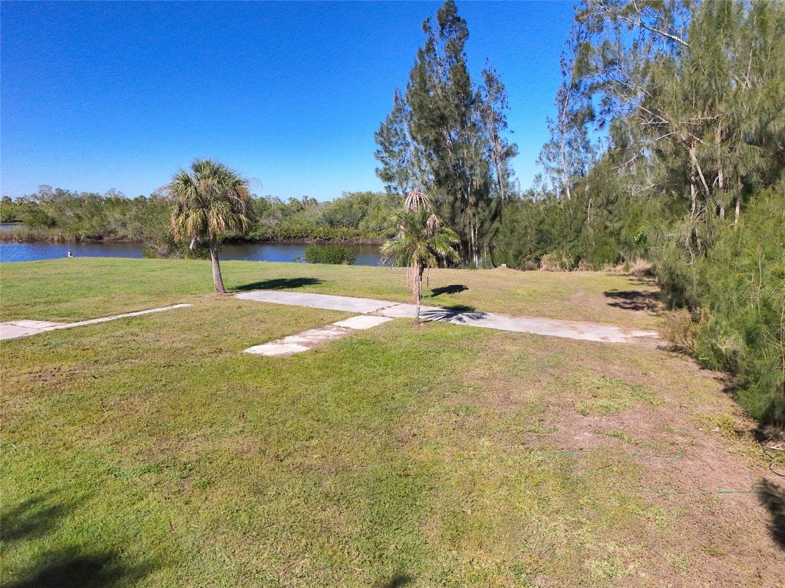 29530 SHELL CREEK COURT, Punta Gorda, FL 33982 29530 SHELL CREEK COURT, Punta Gorda, FL 33982