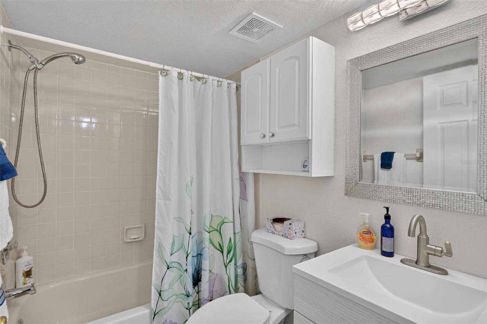 175 KINGS HIGHWAY, #C4, Punta Gorda, FL 33983 175 KINGS HIGHWAY, #C4, Punta Gorda, FL 33983