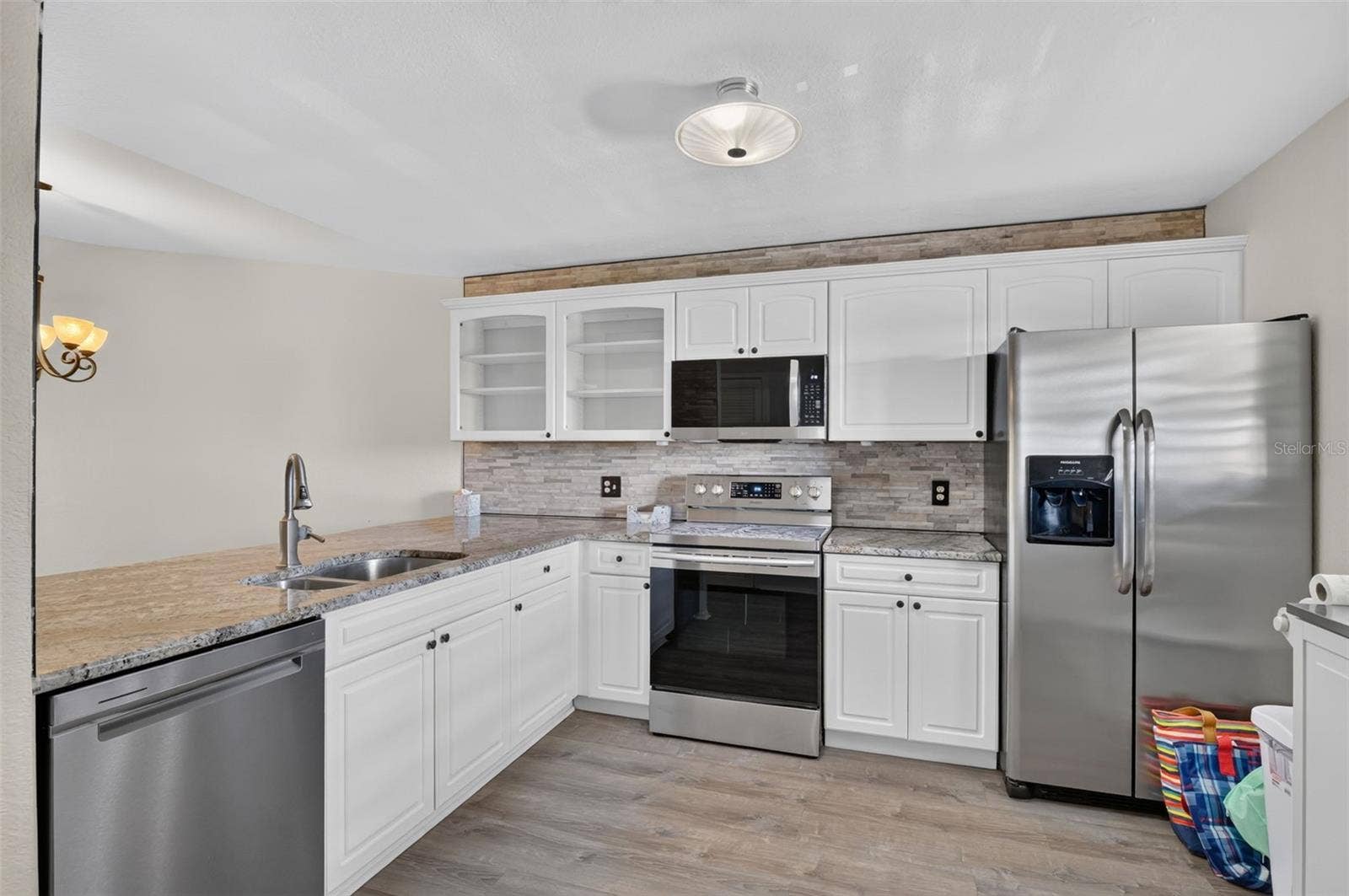 175 KINGS HIGHWAY, #C4, Punta Gorda, FL 33983 175 KINGS HIGHWAY, #C4, Punta Gorda, FL 33983
