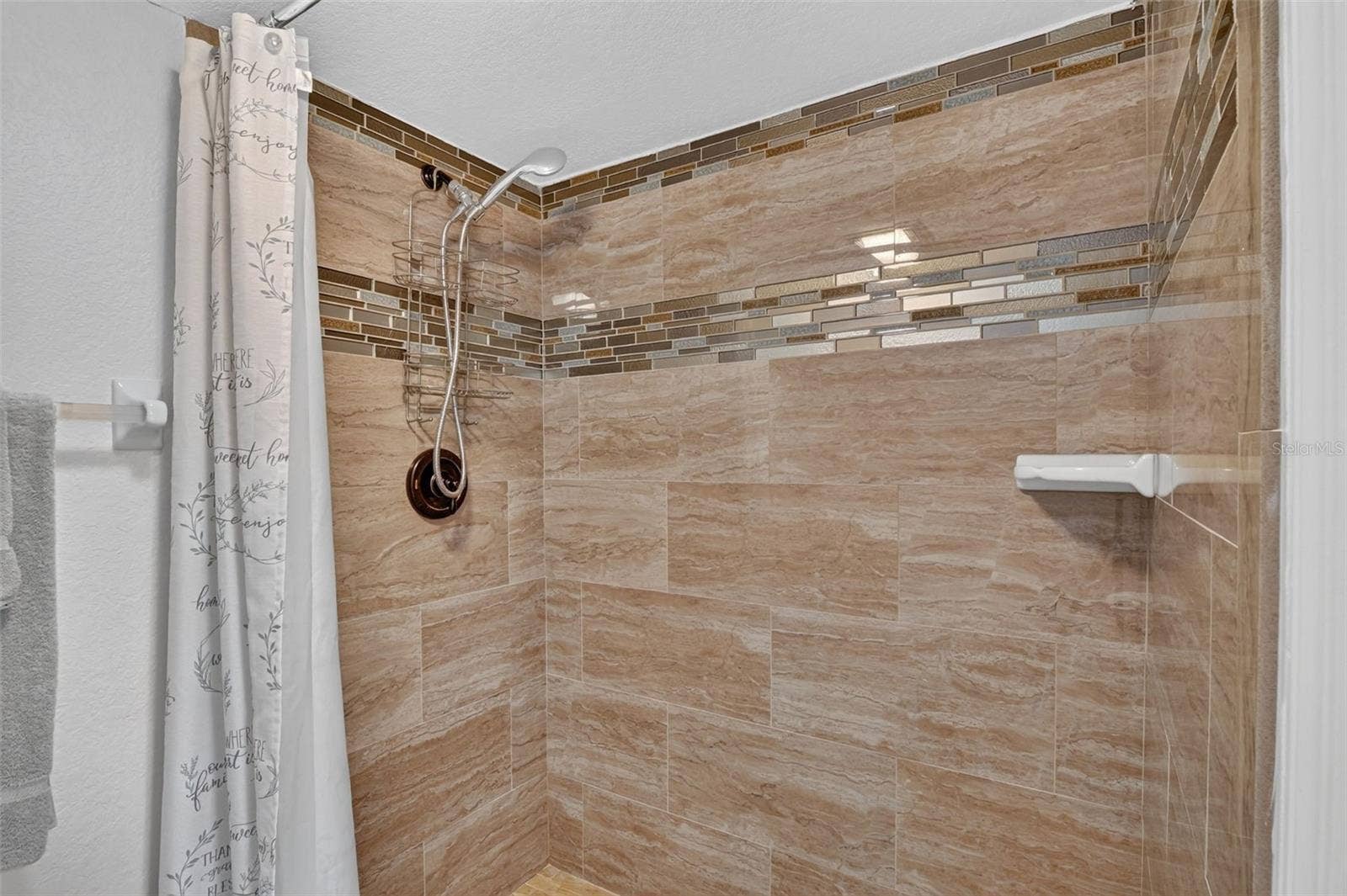 175 KINGS HIGHWAY, #C4, Punta Gorda, FL 33983 175 KINGS HIGHWAY, #C4, Punta Gorda, FL 33983