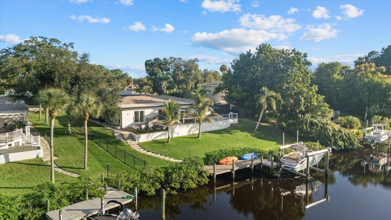481 MAGELLAN DRIVE, Sarasota, FL 34243