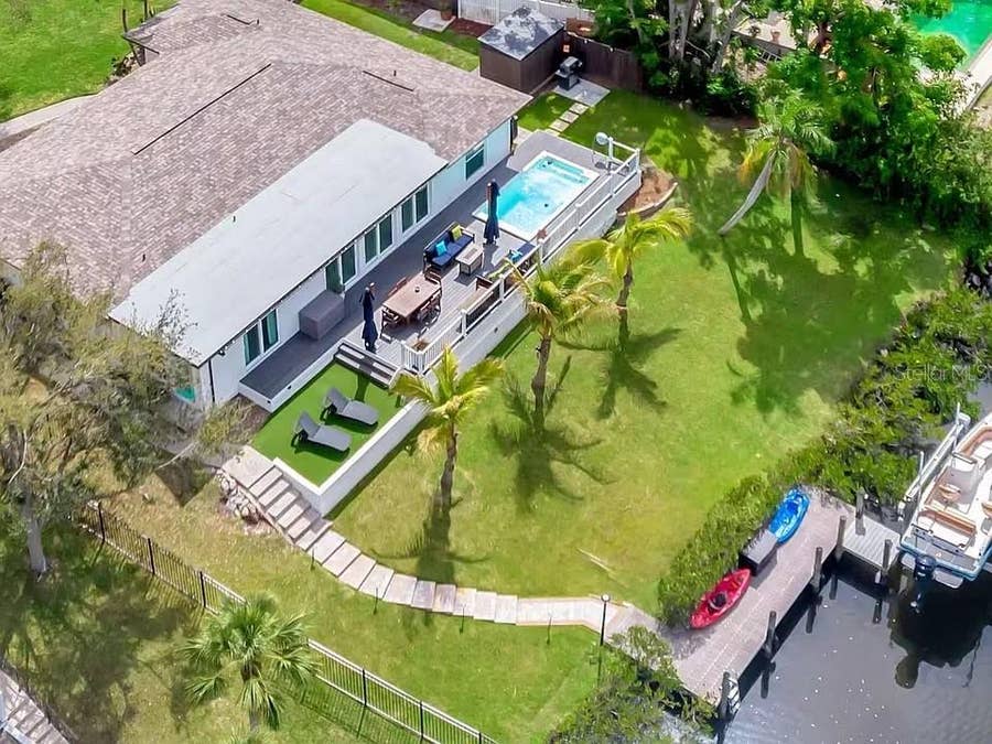 Property photo for 481 MAGELLAN DRIVE, Sarasota, FL